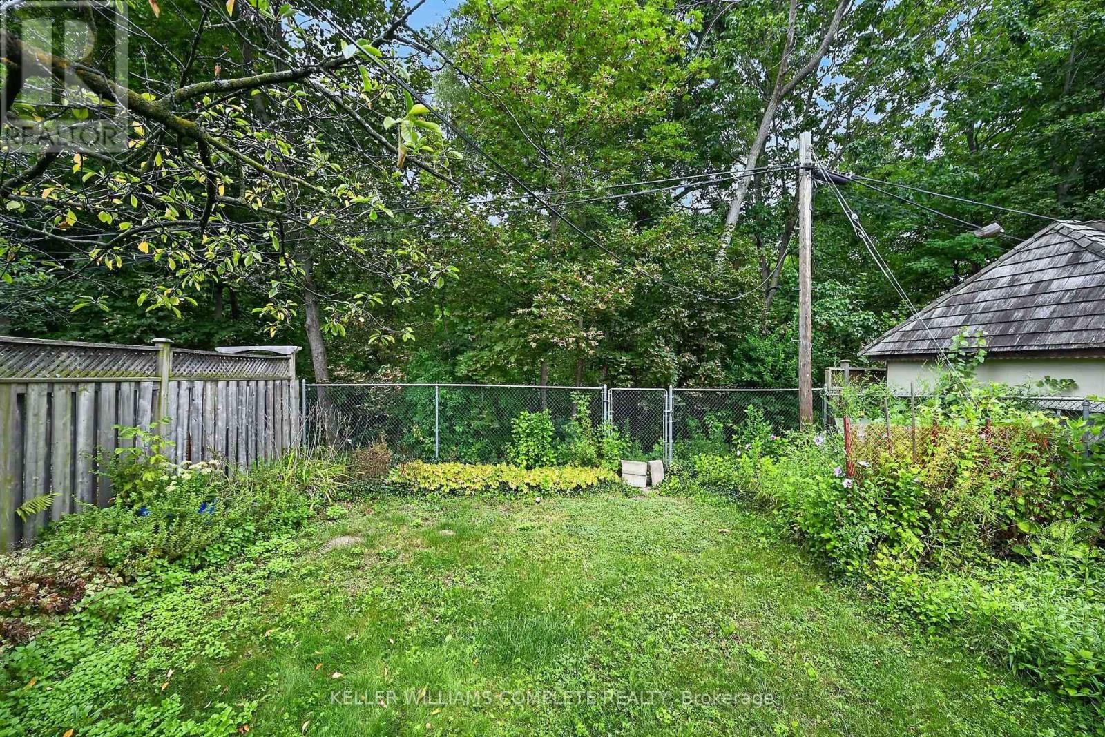 3239 Queen Frederica Drive, Mississauga, Ontario  L4Y 2Z9 - Photo 43 - W13706660