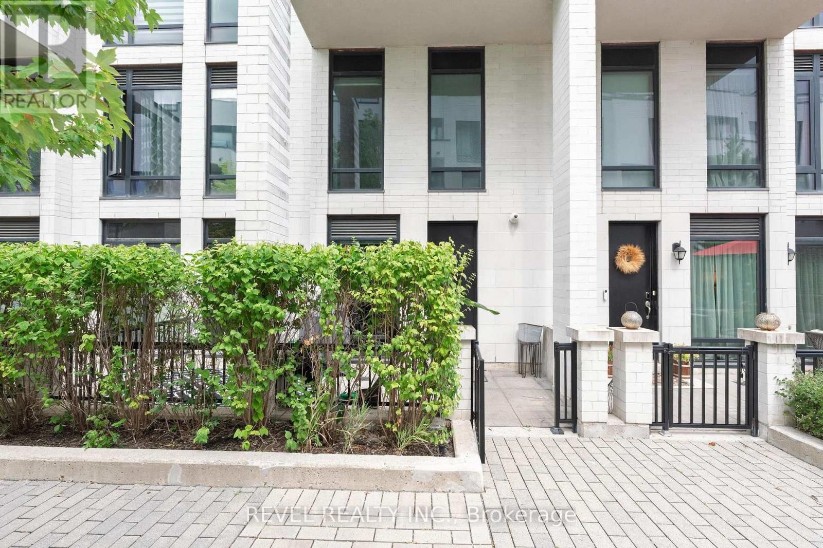 108 - 136 Widdicombe Hill Boulevard, Toronto, Ontario  M9R 0A9 - Photo 3 - W13706678