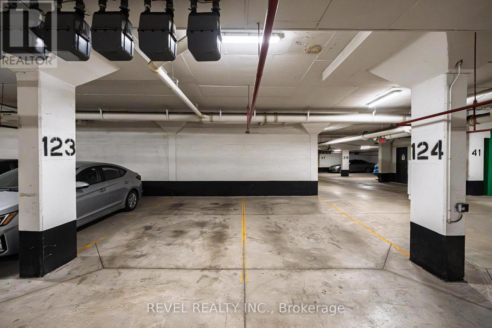 108 - 136 Widdicombe Hill Boulevard, Toronto, Ontario  M9R 0A9 - Photo 40 - W13706678