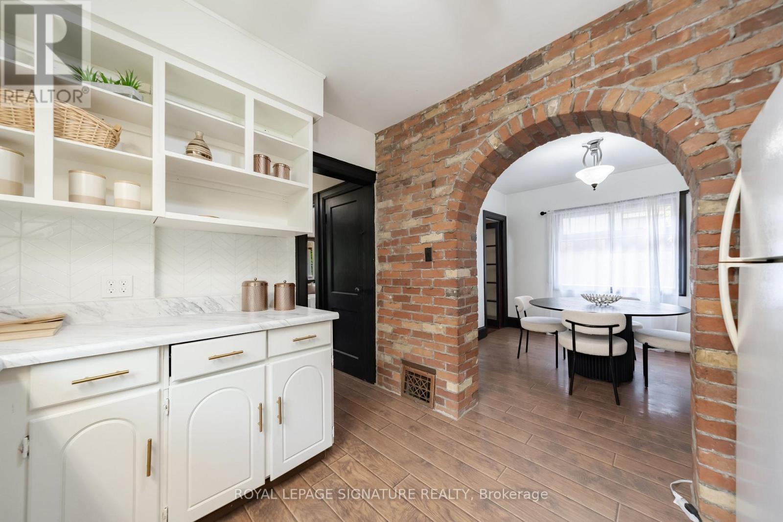 234 John Street, Toronto, Ontario  M9N 1K2 - Photo 5 - W13706732