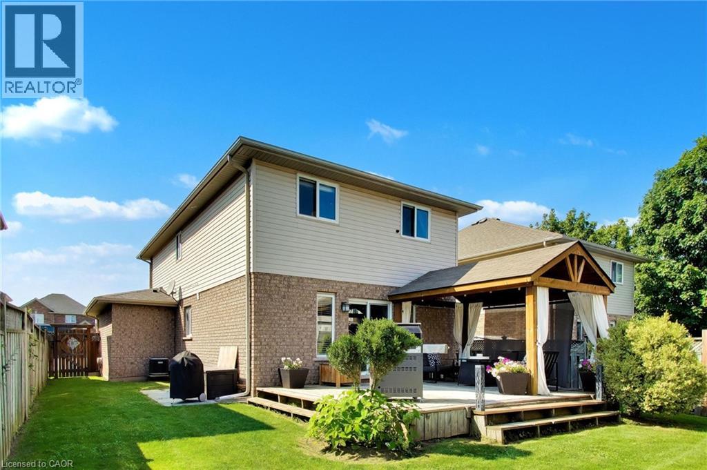38 Udell Way, Grimsby, Ontario  L3M 5L3 - Photo 36 - 40857860