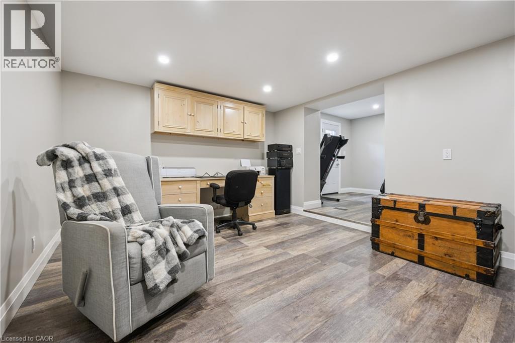 267 Abraham Street, Cambridge, Ontario  N3H 1H4 - Photo 33 - 40857808