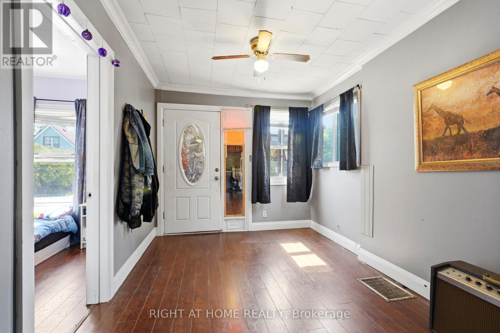 123 Crosthwaite Avenue N, Hamilton, Ontario  L8H 4V4 - Photo 4 - X13706474
