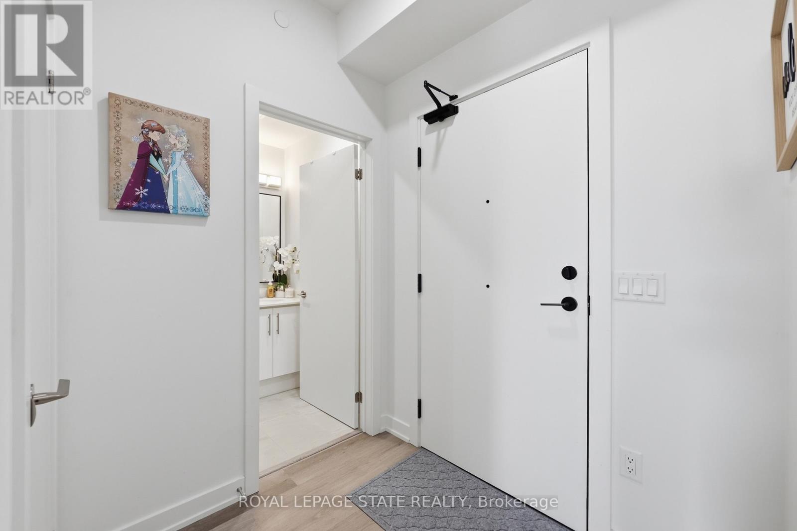 301 - 600 North Service Road, Hamilton, Ontario L8E 0L2 - Photo 9 - X13706502