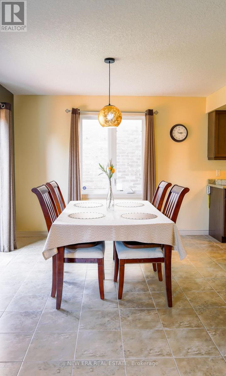 932 Grenfell Drive, London North, Ontario N5X 4R8 - Photo 10 - X13706508