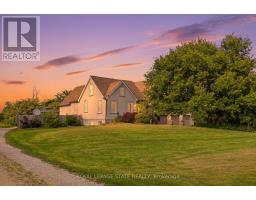 97 SMITH ROAD, Hamilton, Ontario