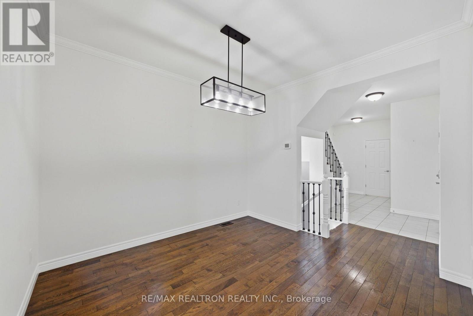 1 - 876 Golf Links Road, Hamilton, Ontario  L9K 1M7 - Photo 8 - X13706652
