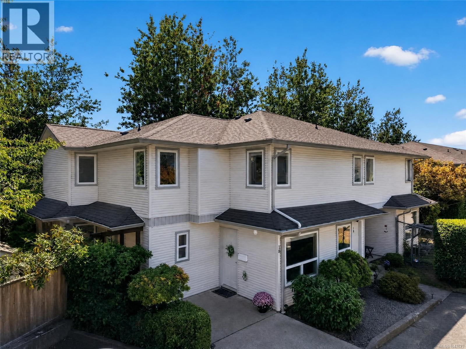 18 1180 Braidwood Rd, Courtenay, British Columbia  V9N 3R9 - Photo 1 - 1047623