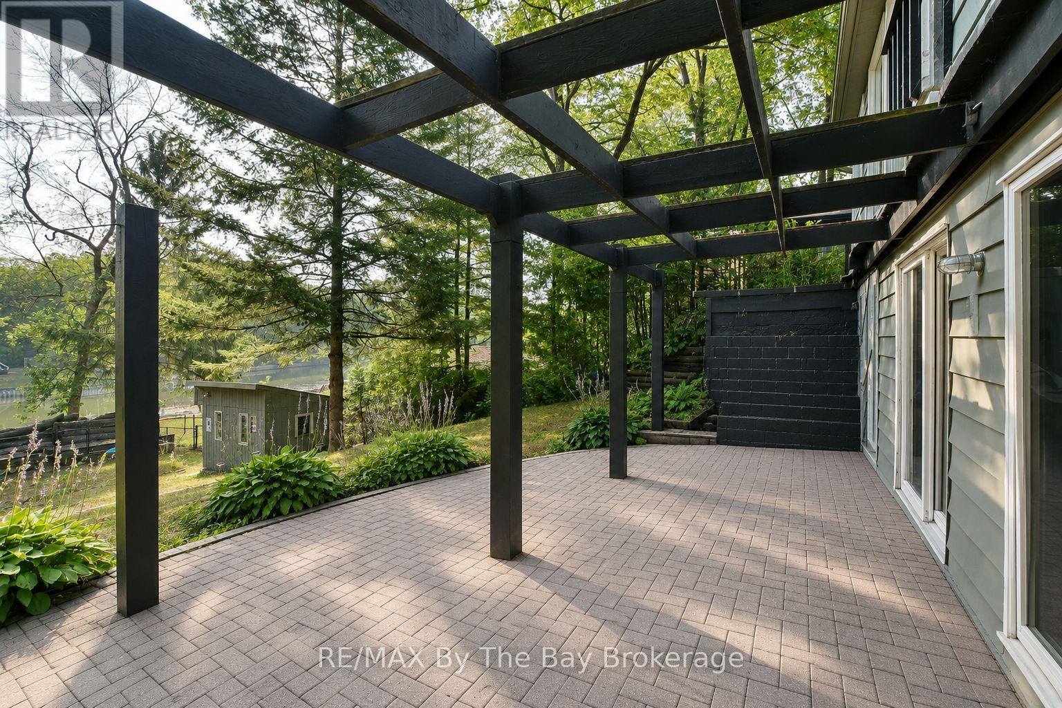 103 Sunnidale Road S, Wasaga Beach, Ontario  L9Z 2S9 - Photo 35 - S13501402