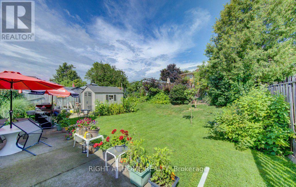 204 Holborn Drive, Kitchener, Ontario  N2A 2E8 - Photo 19 - X13706060