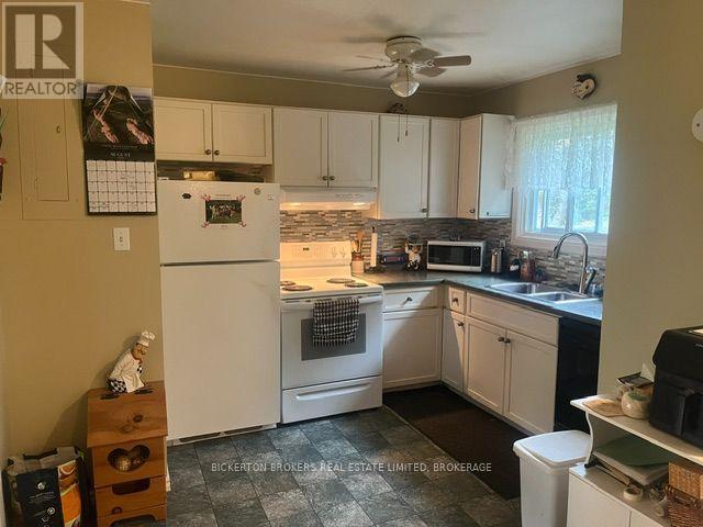 355 Oak Street, Gananoque, Ontario K7G 2R7 - Photo 7 - X13706740