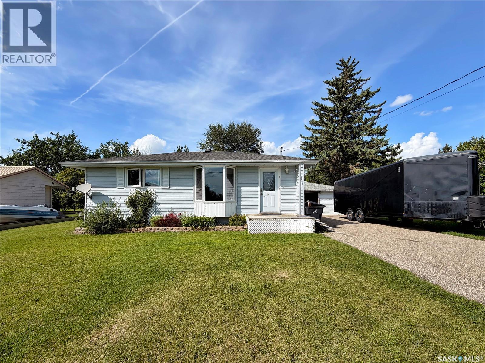 507 Prairie Avenue, Arcola, Saskatchewan  S0C 0G0 - Photo 1 - SK046420