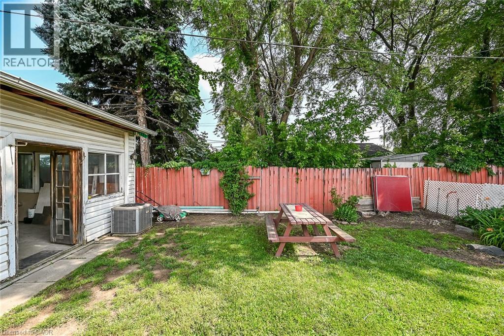 220 Paling Avenue, Hamilton, Ontario  L8H 5J7 - Photo 33 - 40839458