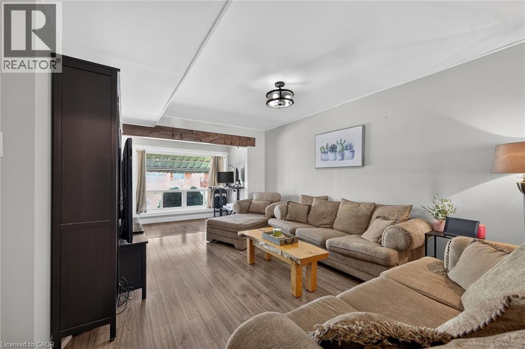 220 Paling Avenue, Hamilton, Ontario  L8H 5J7 - Photo 5 - 40839458