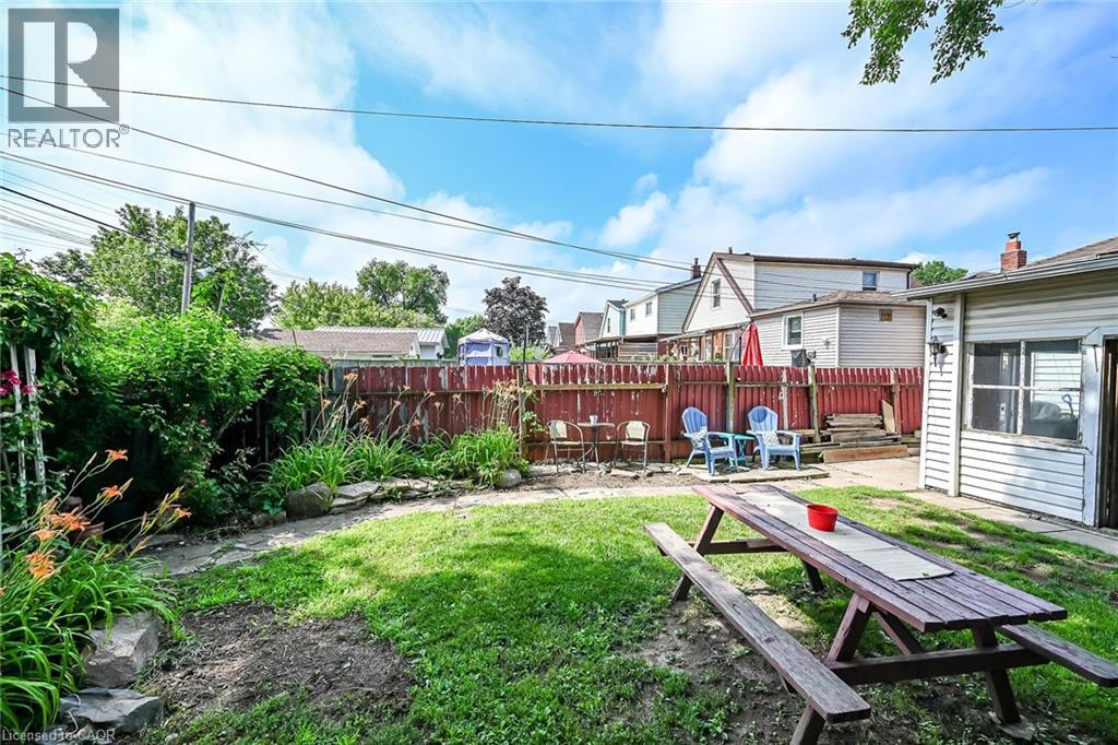 220 Paling Avenue, Hamilton, Ontario  L8H 5J7 - Photo 35 - 40839458