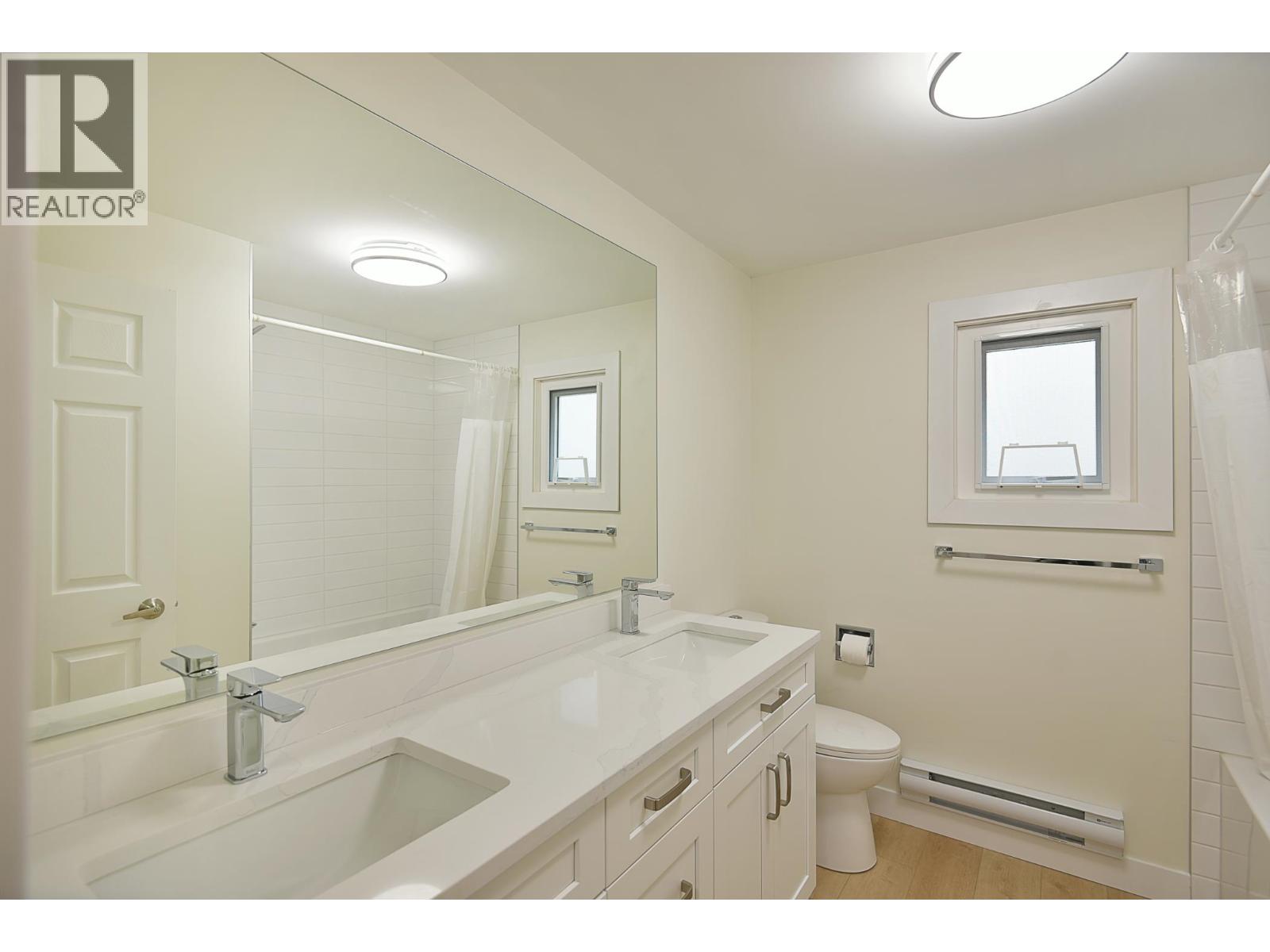5787 Ebbtide Street, Sechelt, British Columbia  V0N 0B7 - Photo 19 - R3134558