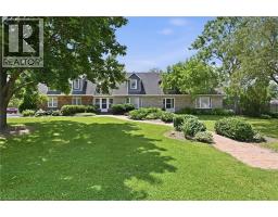 1 IDARED Road, Carlisle, Ontario