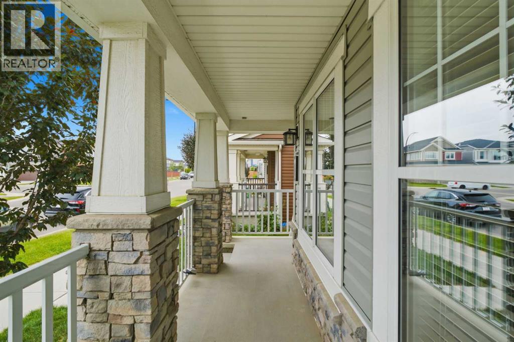 1449 Carrington Boulevard NW, Calgary, Alberta  T3P 0Y7 - Photo 4 - A2332850