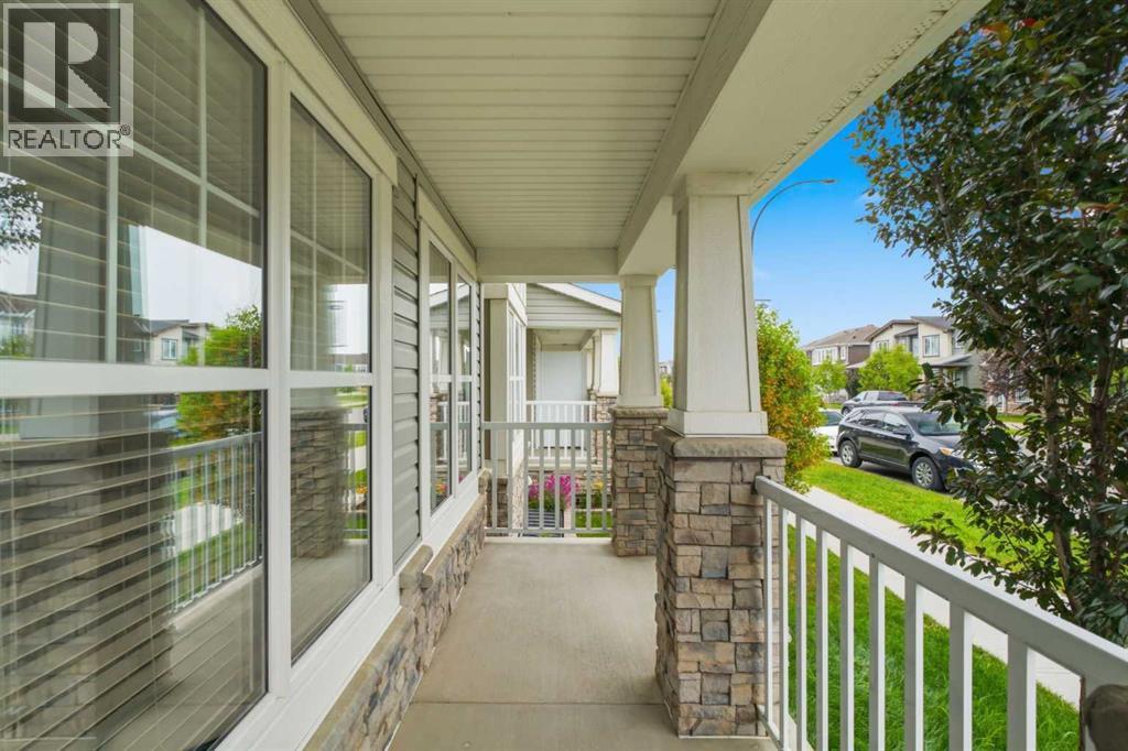 1449 Carrington Boulevard NW, Calgary, Alberta  T3P 0Y7 - Photo 3 - A2332850