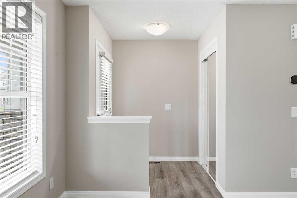 1449 Carrington Boulevard NW, Calgary, Alberta  T3P 0Y7 - Photo 5 - A2332850