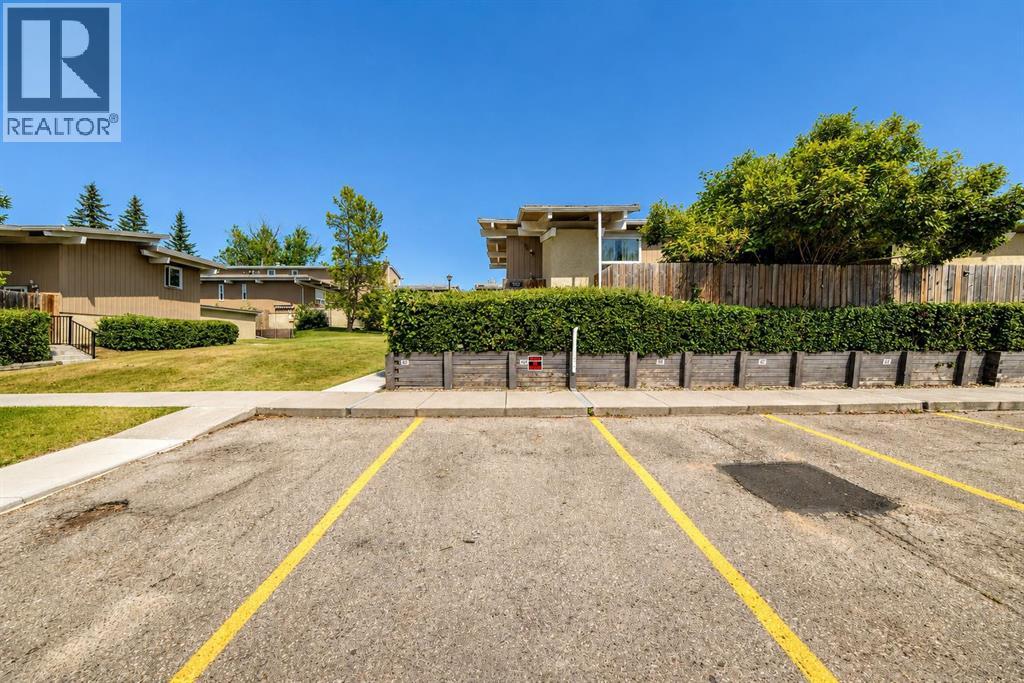 403, 11010 Bonaventure Drive SE, Calgary, Alberta T2J 3A8 - Photo 31 - A2336357