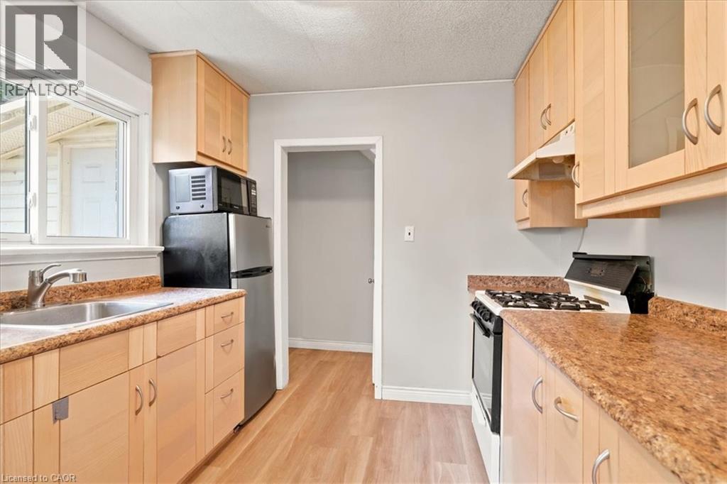 22 Ramore Street, Cambridge, Ontario  N1S 2P8 - Photo 14 - 40843205