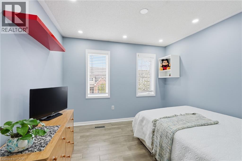 5010 Bunton Crescent, Burlington, Ontario  L7L 6H2 - Photo 29 - 40844227