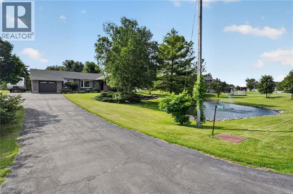 952 Robinson Road, Dunnville, Ontario  N1A 2W1 - Photo 5 - 40844554