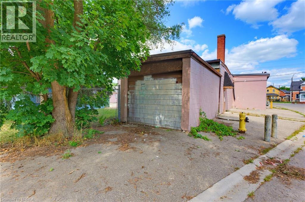 197 ERIE Avenue, Brantford, Ontario