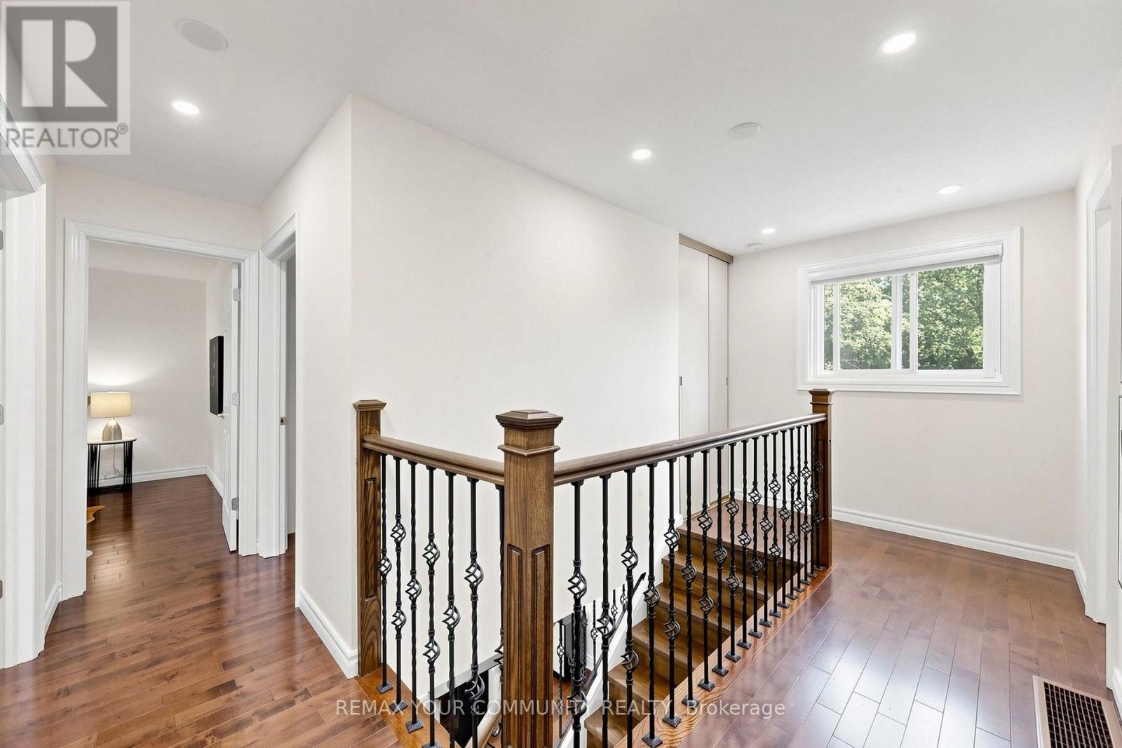 3 Cobblestone Drive, Toronto, Ontario  M2J 2X6 - Photo 23 - C13633736