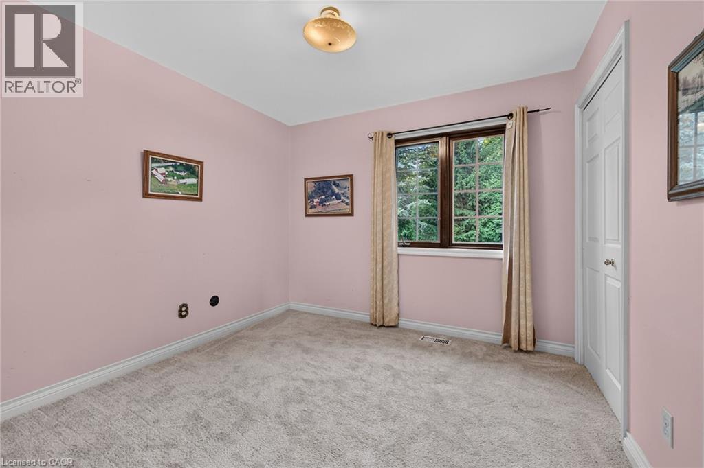 7011 Dickenson Road E, Mount Hope, Ontario  L0R 1W0 - Photo 22 - 40857952