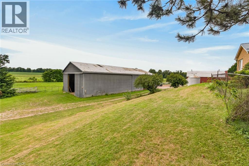 7011 Dickenson Road E, Mount Hope, Ontario  L0R 1W0 - Photo 41 - 40857952