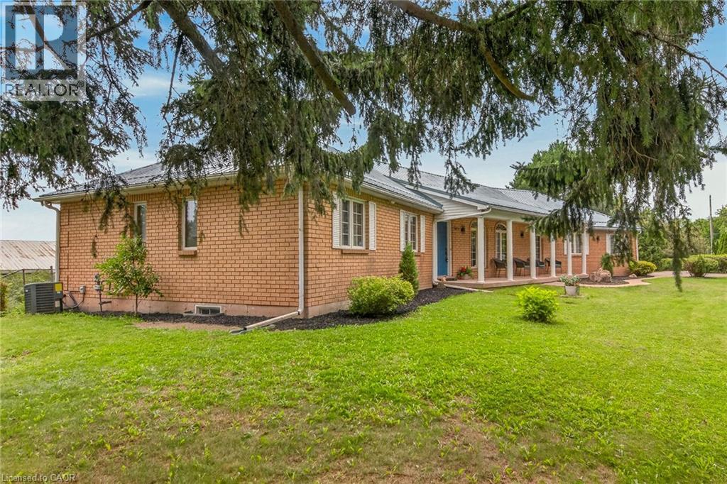 7011 Dickenson Road E, Mount Hope, Ontario  L0R 1W0 - Photo 6 - 40857952