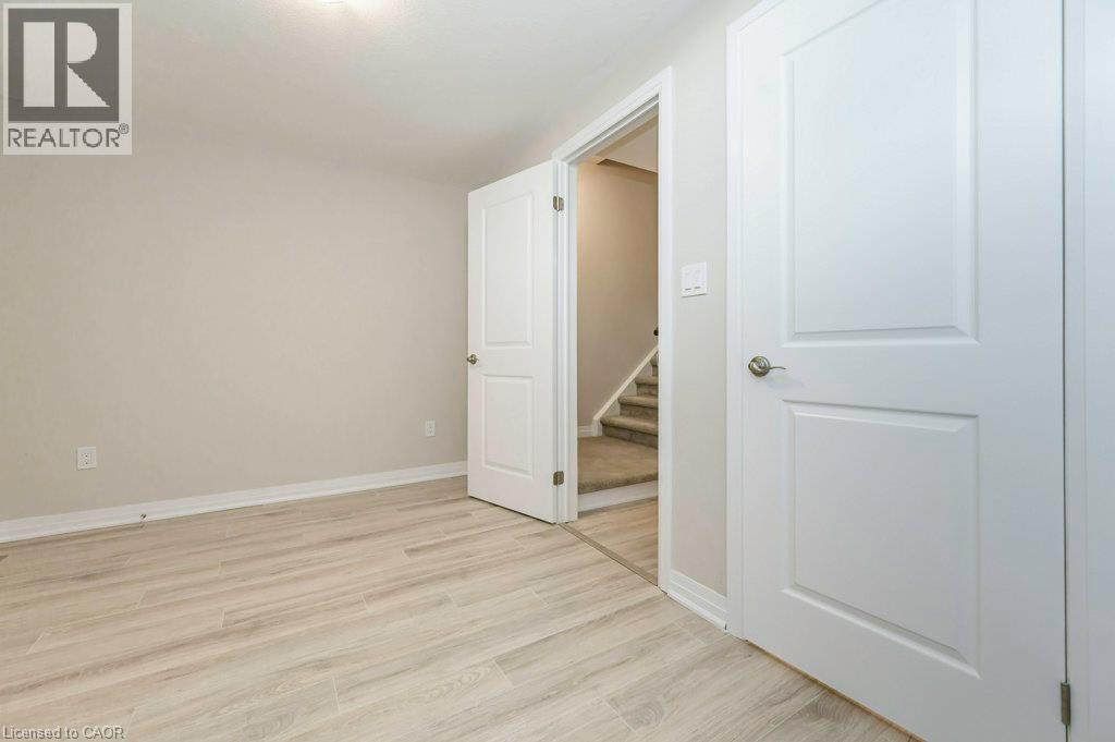 28 Progress Crescent, Kitchener, Ontario  N2R 0R7 - Photo 16 - 40857730