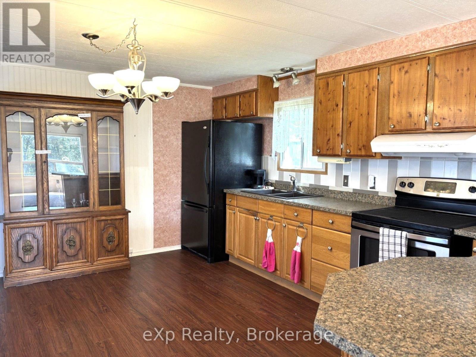 4 - 230 4 Concession, South Bruce, Ontario  N0G 1J0 - Photo 19 - X13706836