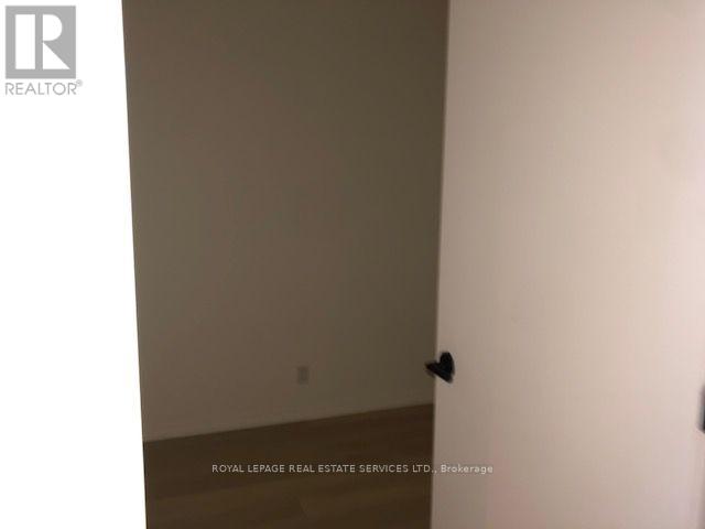 1005 - 109 Erskine Avenue, Toronto, Ontario  M4P 0G8 - Photo 3 - C13706792