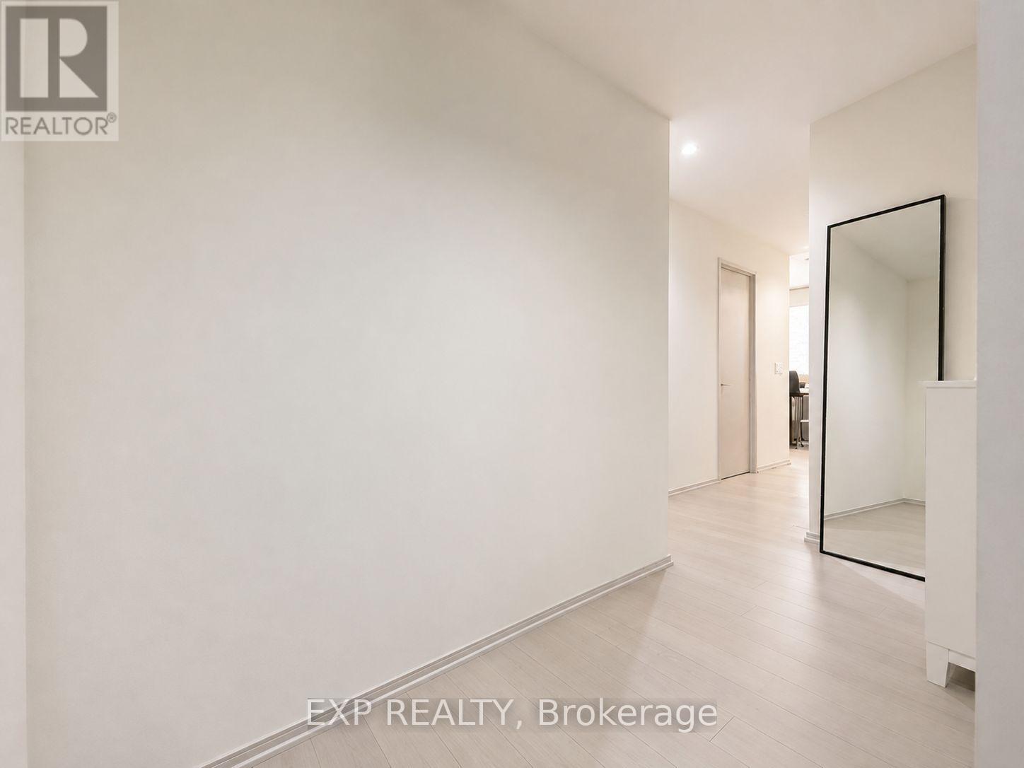 1406 - 70 Temperance Street, Toronto, Ontario M5H 4E8 - Photo 2 - C13706798