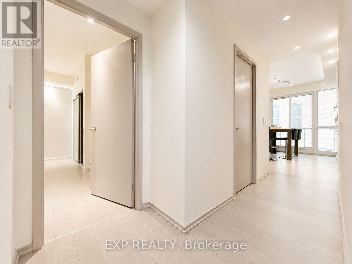 1406 - 70 Temperance Street, Toronto, Ontario M5H 4E8 - Photo 3 - C13706798