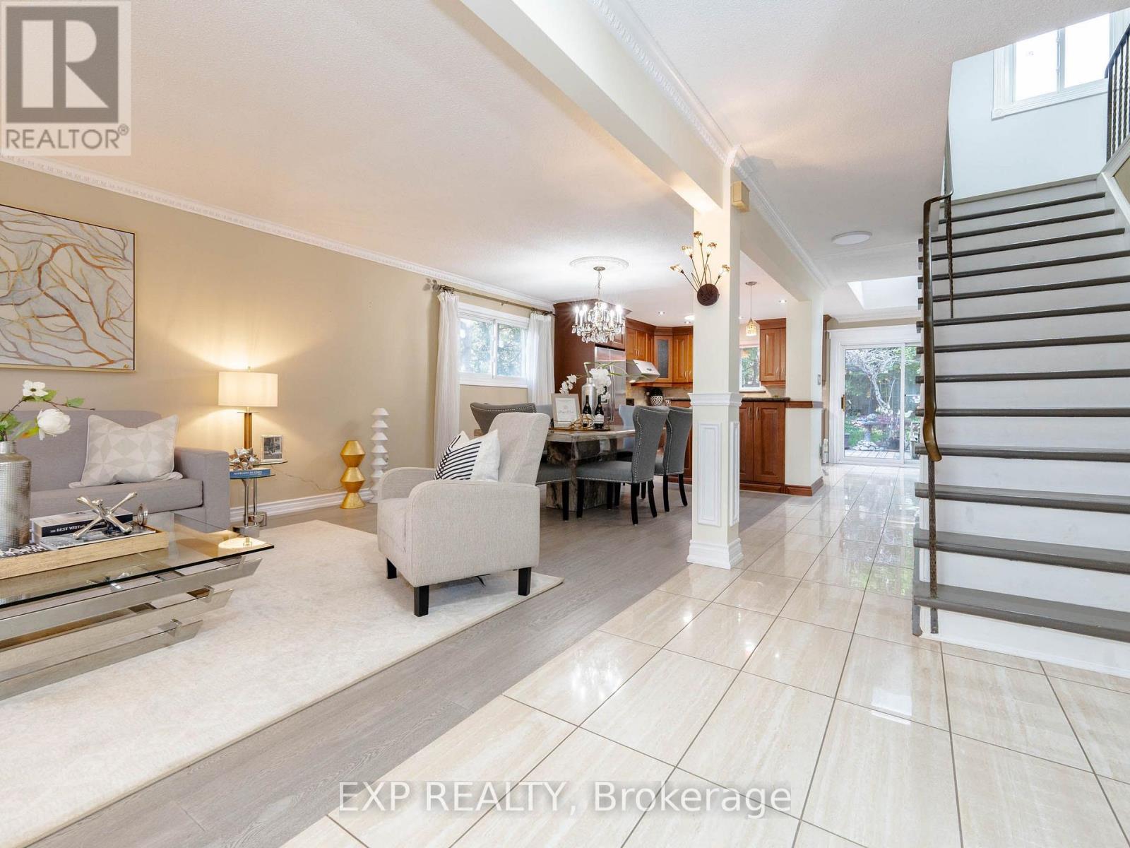 194 Mcnicoll Avenue, Toronto, Ontario  M2H 2C3 - Photo 4 - C13706810