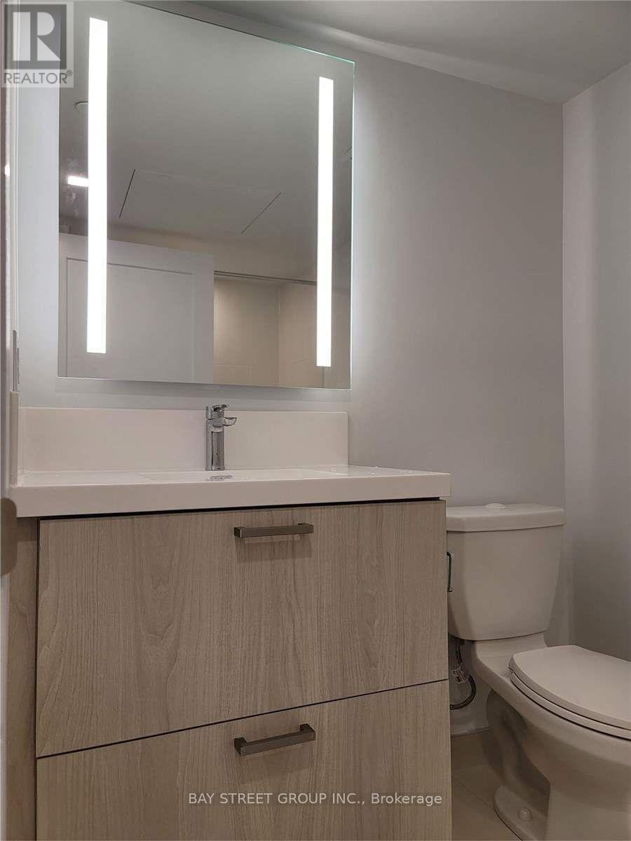 608 - 50 Mccaul Street, Toronto, Ontario  M5T 0B6 - Photo 11 - C13706824