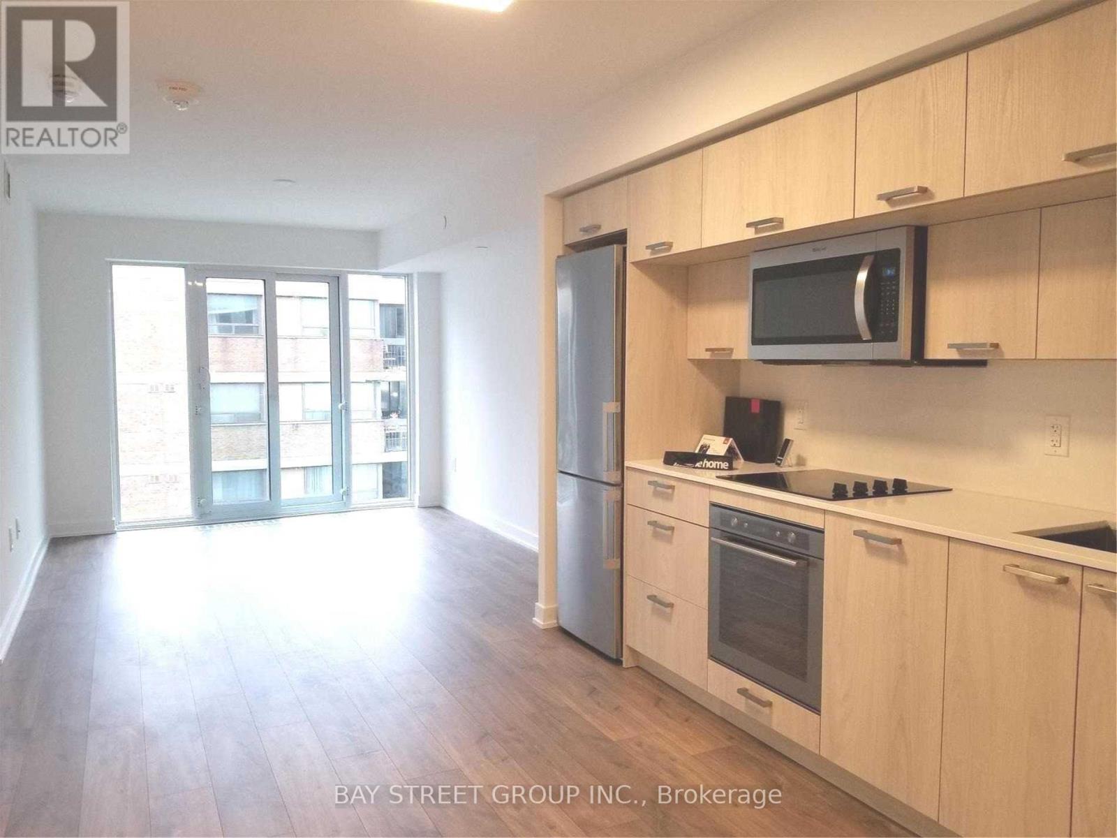 608 - 50 Mccaul Street, Toronto, Ontario  M5T 0B6 - Photo 4 - C13706824