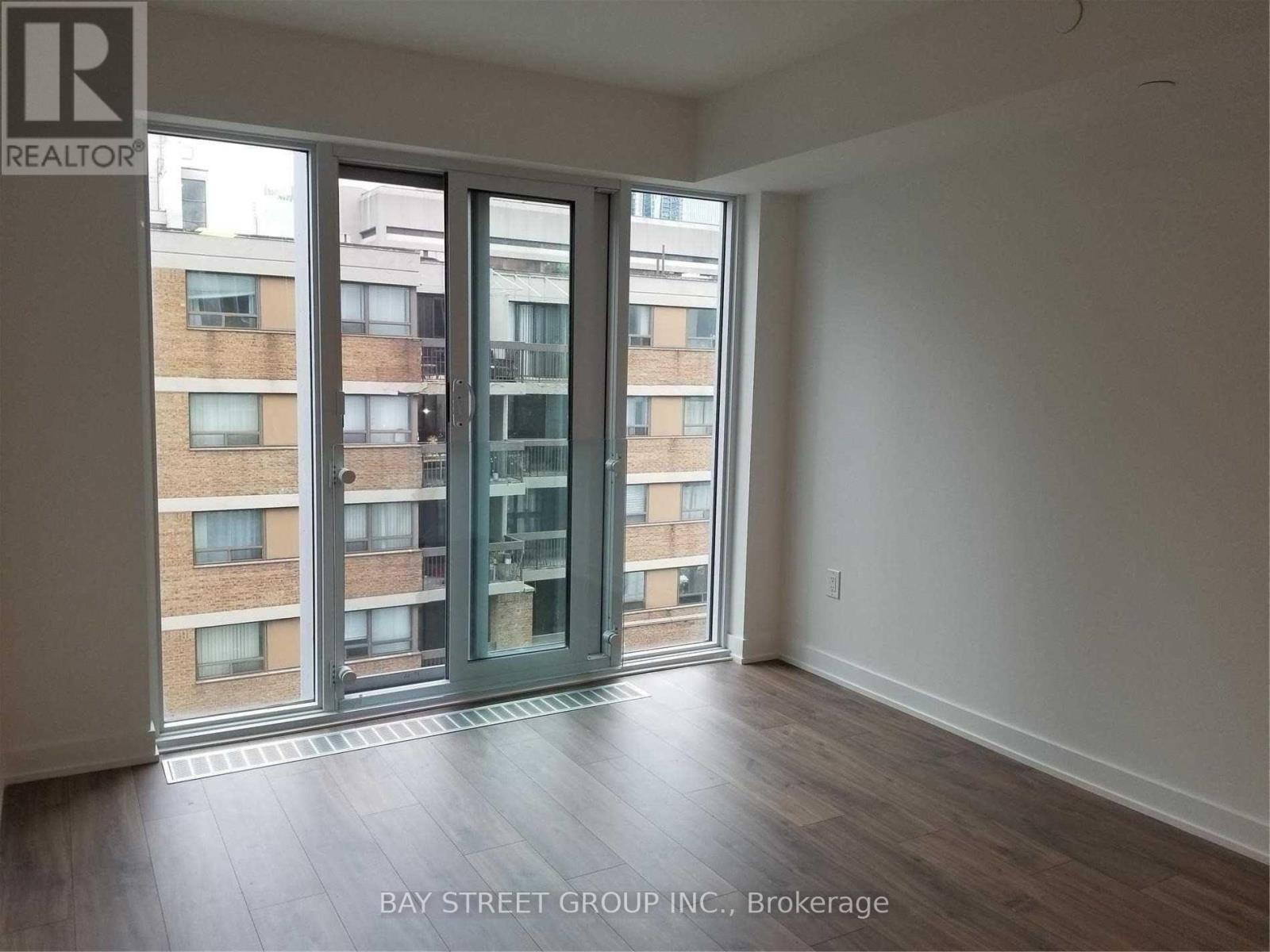 608 - 50 Mccaul Street, Toronto, Ontario  M5T 0B6 - Photo 7 - C13706824