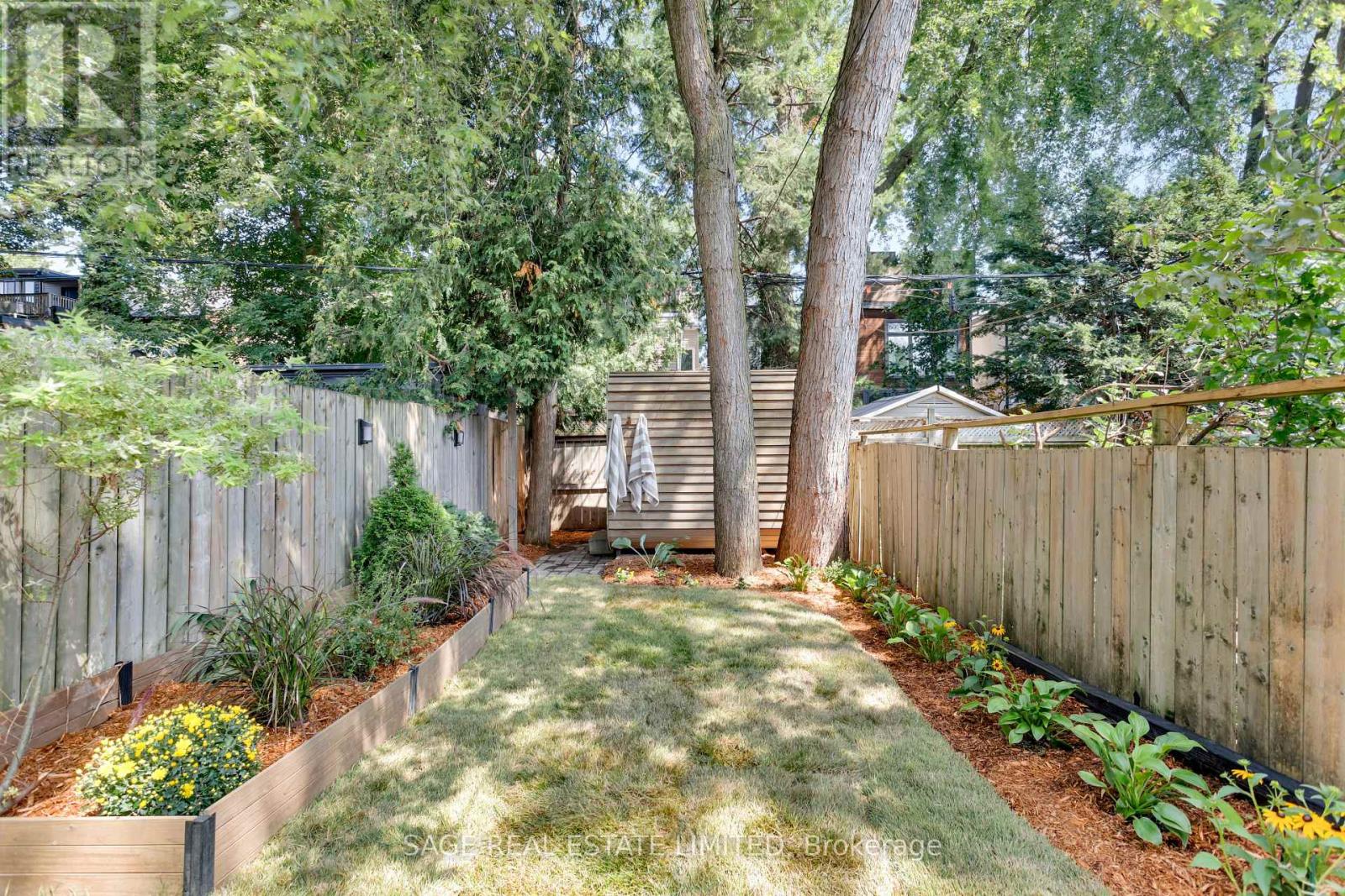 195 Boulton Avenue, Toronto, Ontario  M4M 2J8 - Photo 14 - E13706772