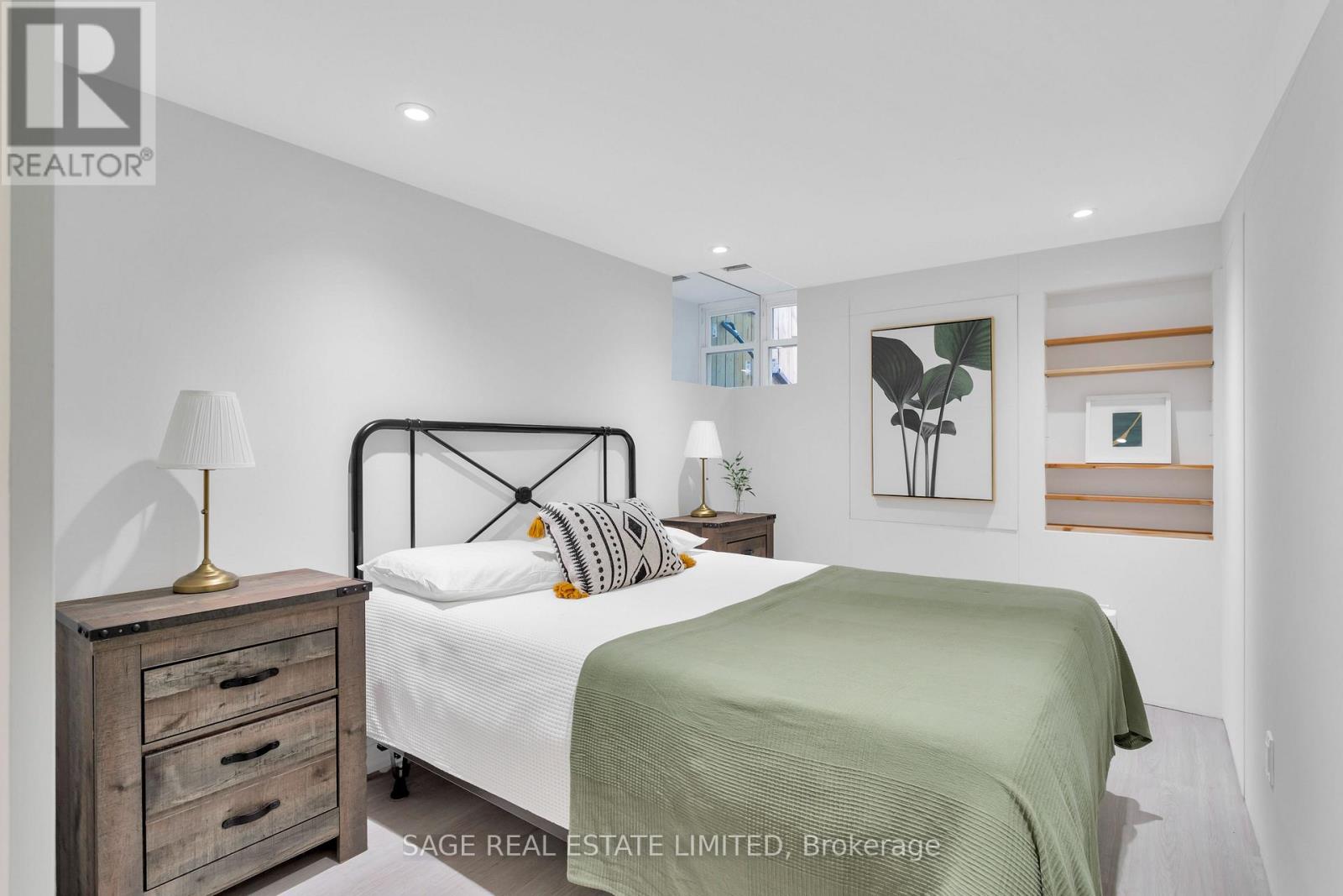 195 Boulton Avenue, Toronto, Ontario  M4M 2J8 - Photo 40 - E13706772