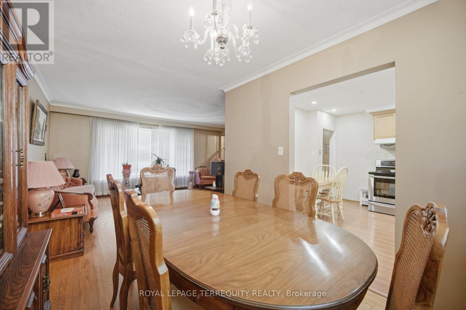879 Scarborough Golf Club Road, Toronto, Ontario  M1G 1J6 - Photo 13 - E13706796