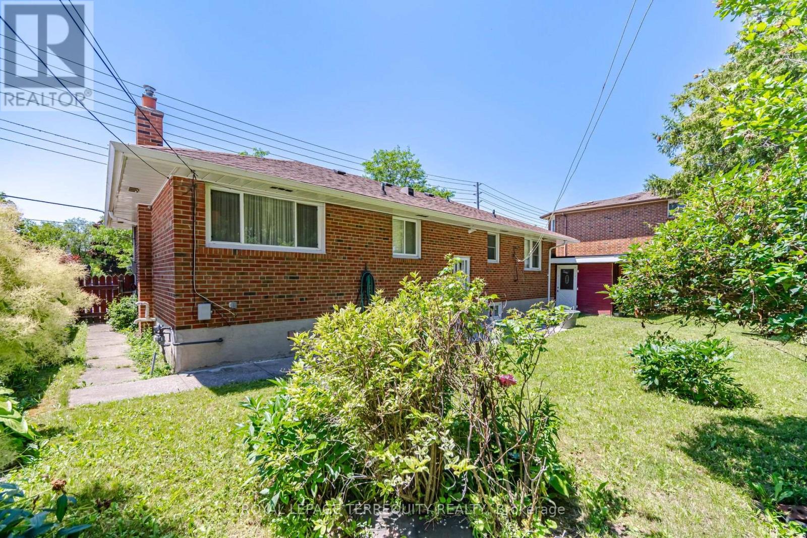 879 Scarborough Golf Club Road, Toronto, Ontario  M1G 1J6 - Photo 38 - E13706796