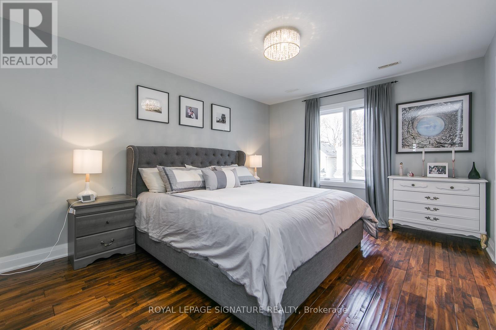 15 Battenberg Avenue, Toronto, Ontario M4L 1J7 - Photo 12 - E13706818