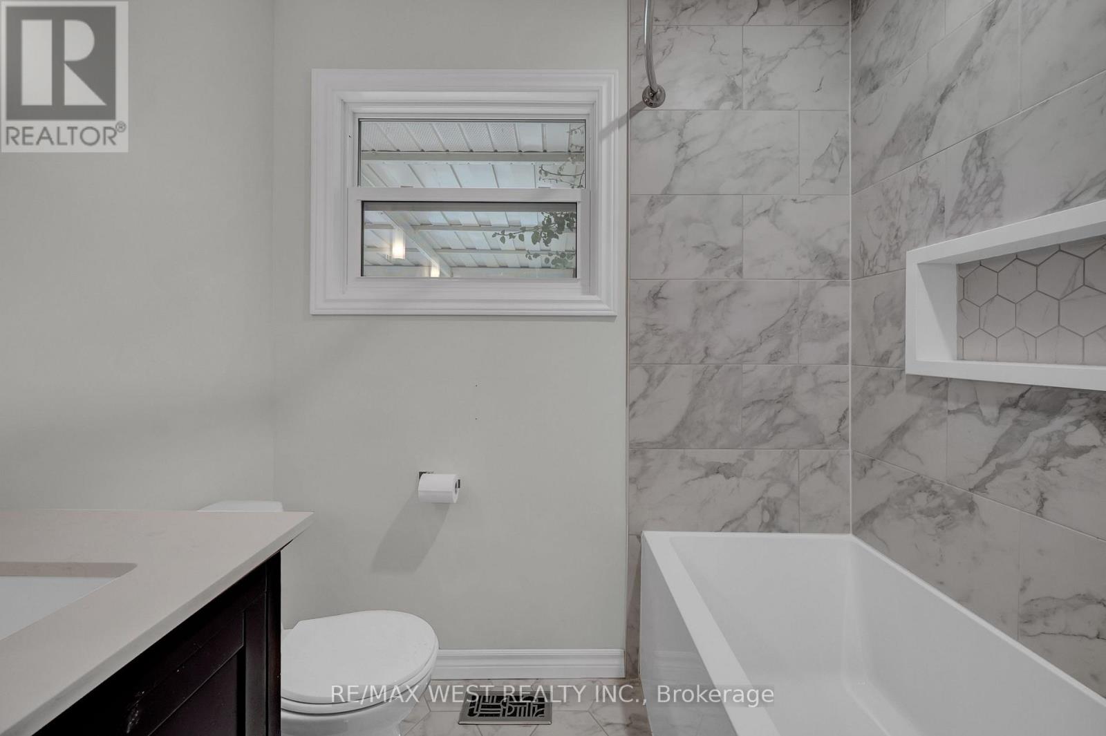 Main - 397 Brentwood Avenue, Oshawa, Ontario L1G 2S7 - Photo 25 - E13706834