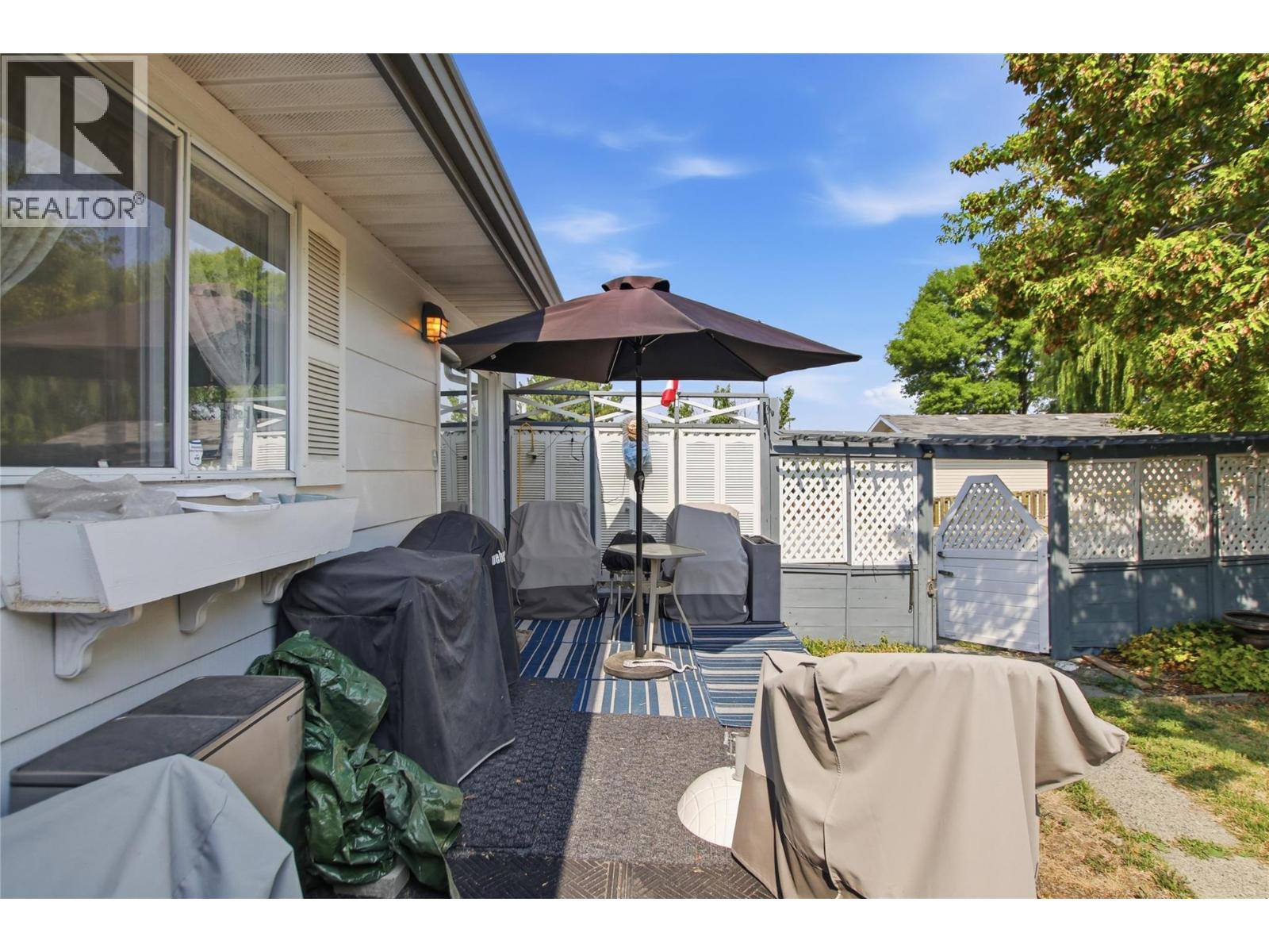 284 Arrowstone Drive, Kamloops, British Columbia  V2C 1P7 - Photo 24 - 10397981