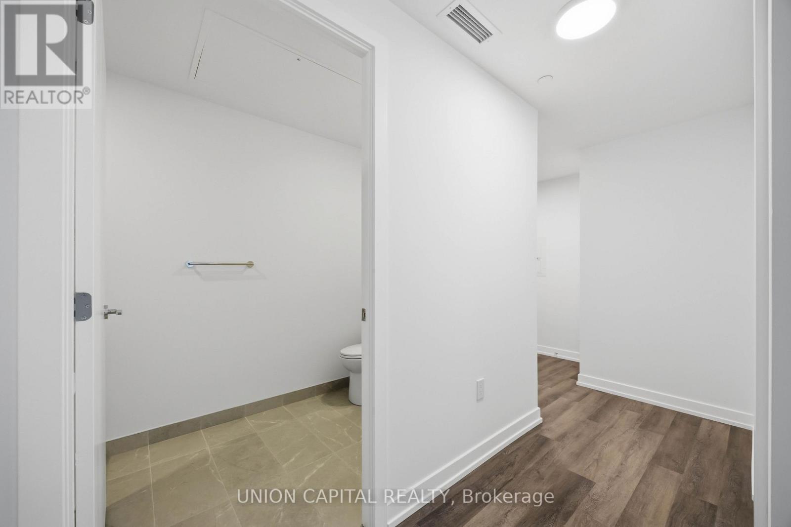 1102 - 5 Meadowdale Road, Vaughan (Vaughan Corporate Centre), Ontario  L4K 0C7 - Photo 4 - N13706826